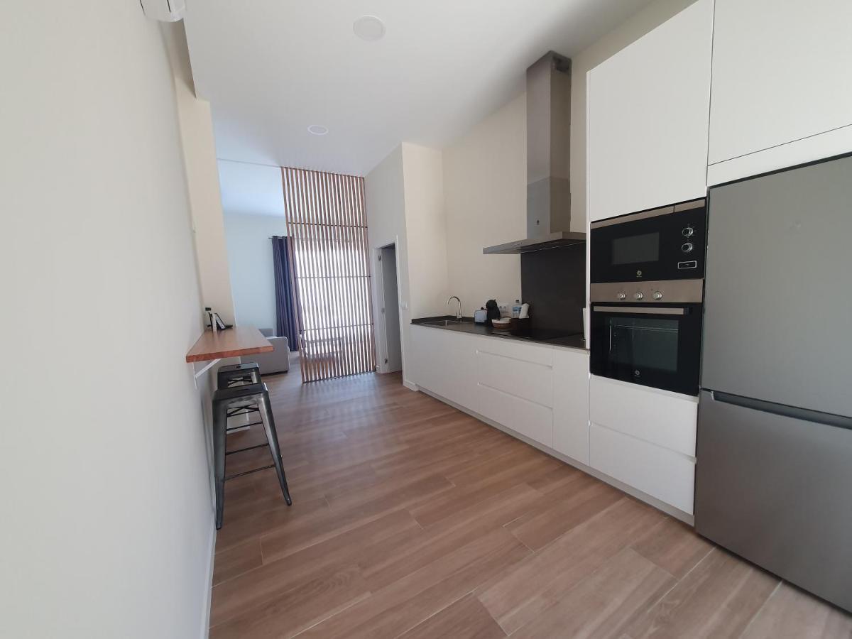 Redondela Apartments - Bedroom, Bathroom & Kitchen Exterior photo